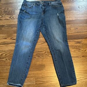 Old Navy Women's Curvy Skinny Blue Jeans